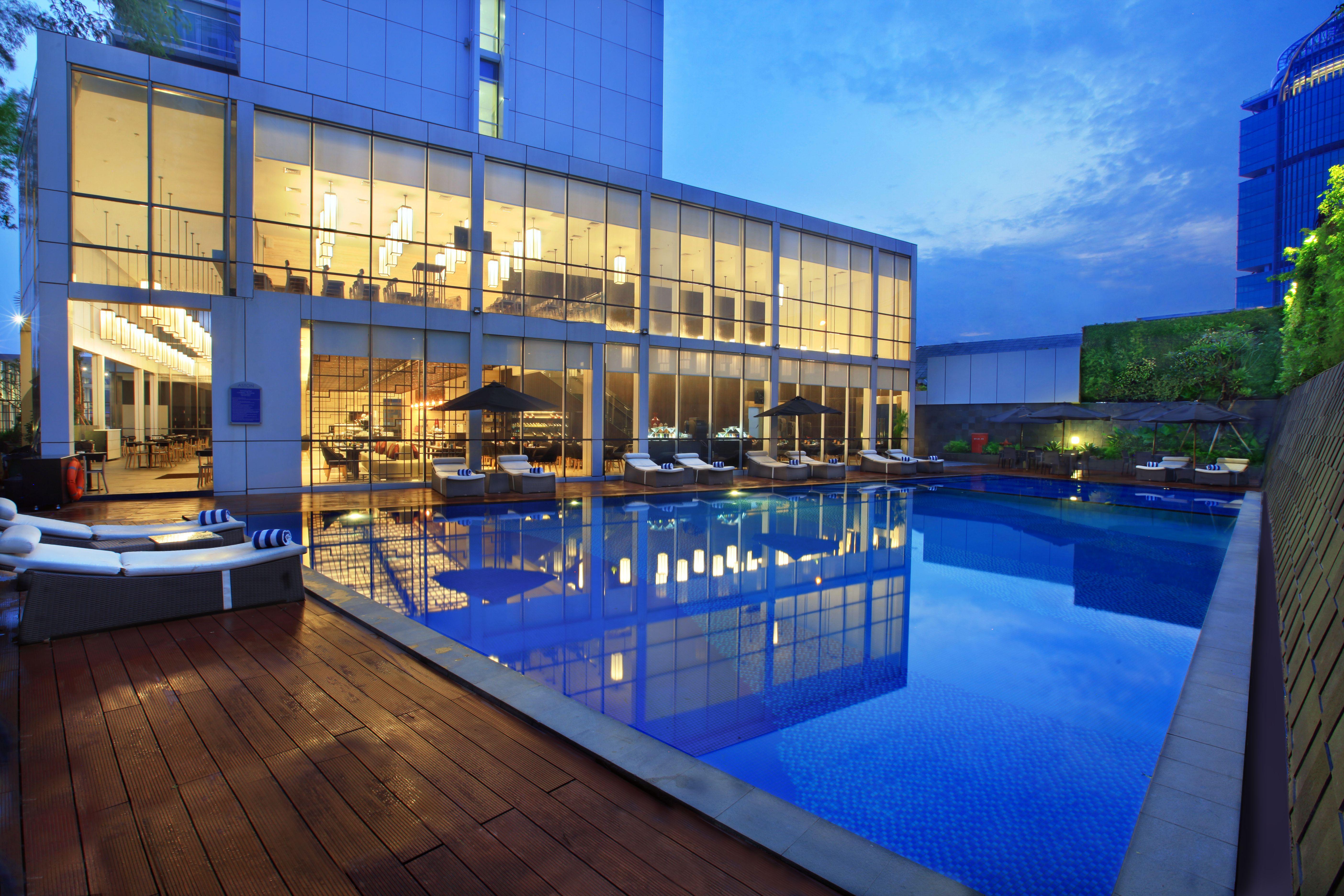 ג'קרטה Aston Priority Simatupang Hotel And Conference Center מראה חיצוני תמונה