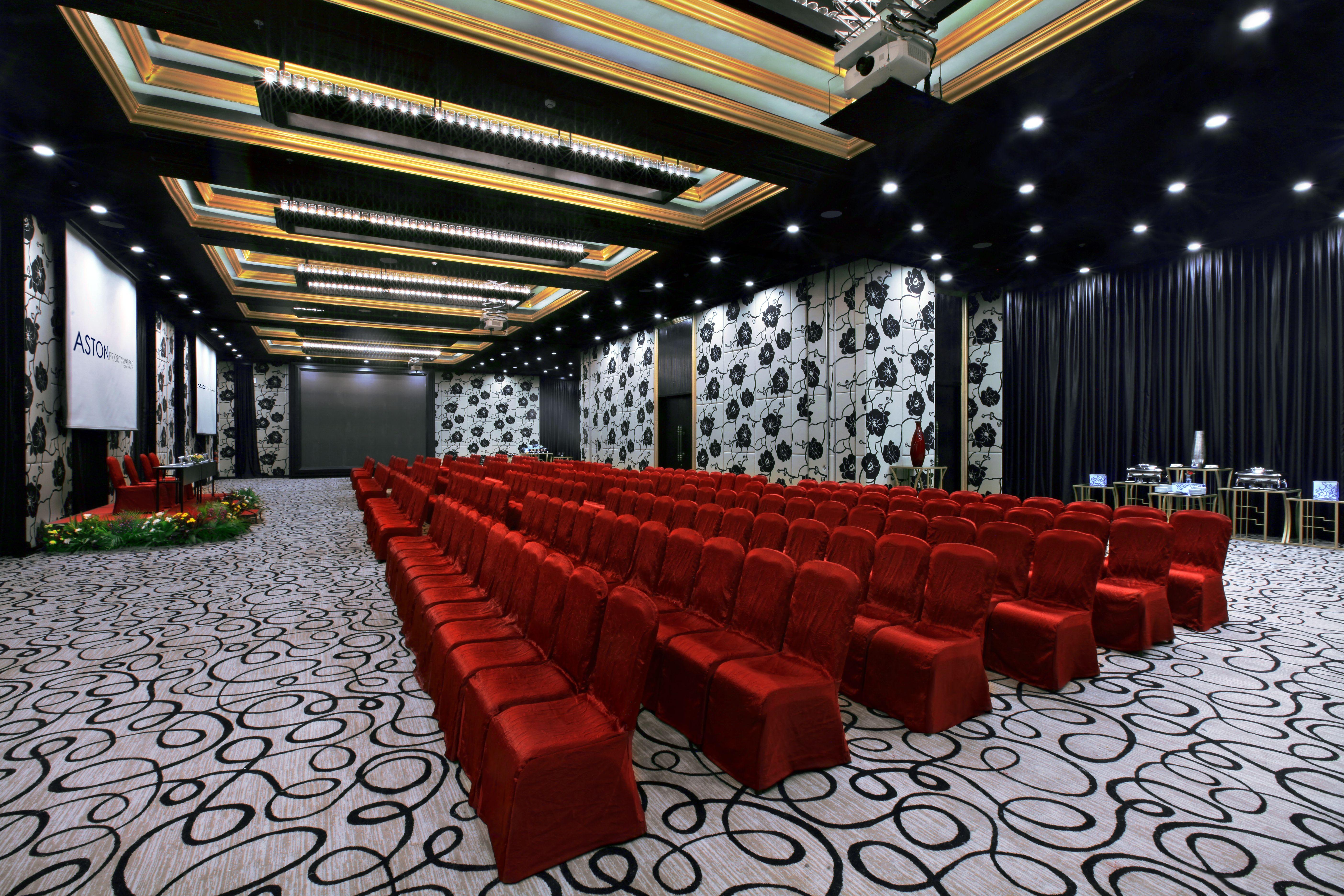 ג'קרטה Aston Priority Simatupang Hotel And Conference Center מראה חיצוני תמונה