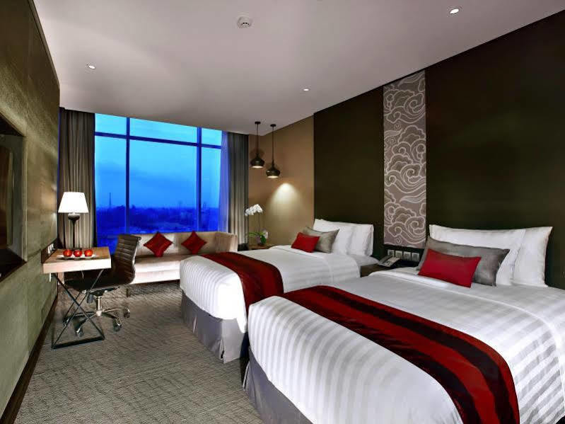ג'קרטה Aston Priority Simatupang Hotel And Conference Center מראה חיצוני תמונה