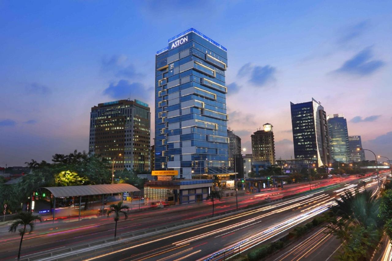 ג'קרטה Aston Priority Simatupang Hotel And Conference Center מראה חיצוני תמונה